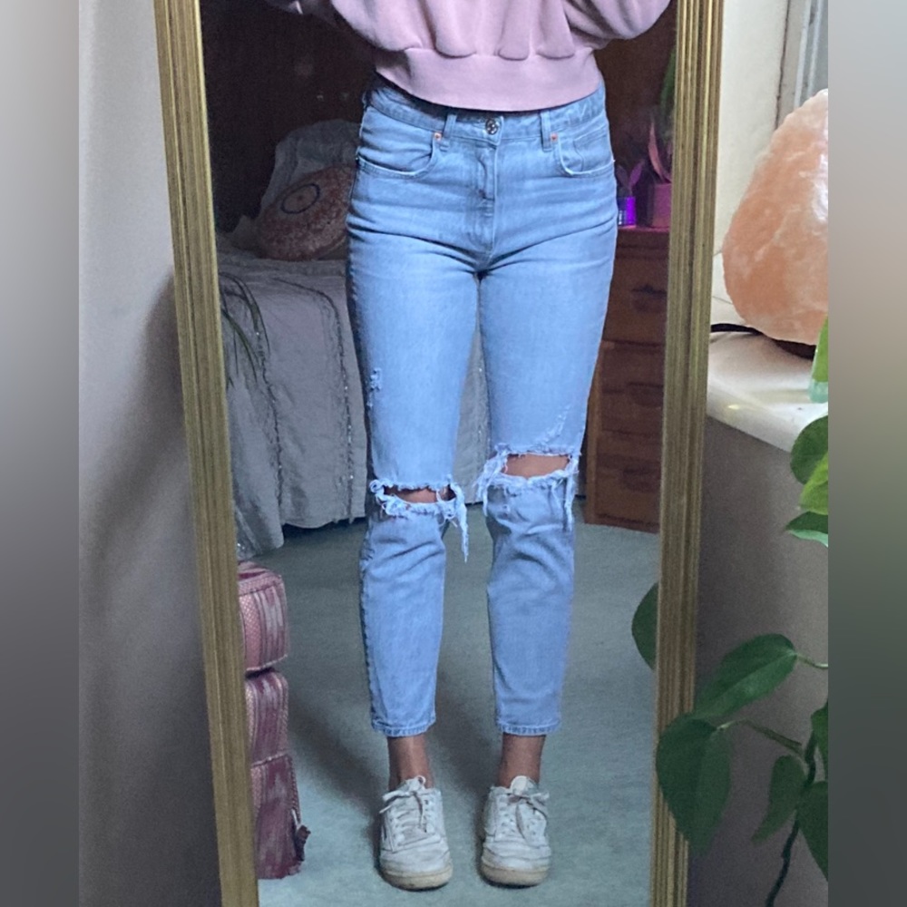 Zara High Rise Light Grey Distressed Ankle Straight Jeans Rigid Denim Size 6/4 - Picture 3 of 10